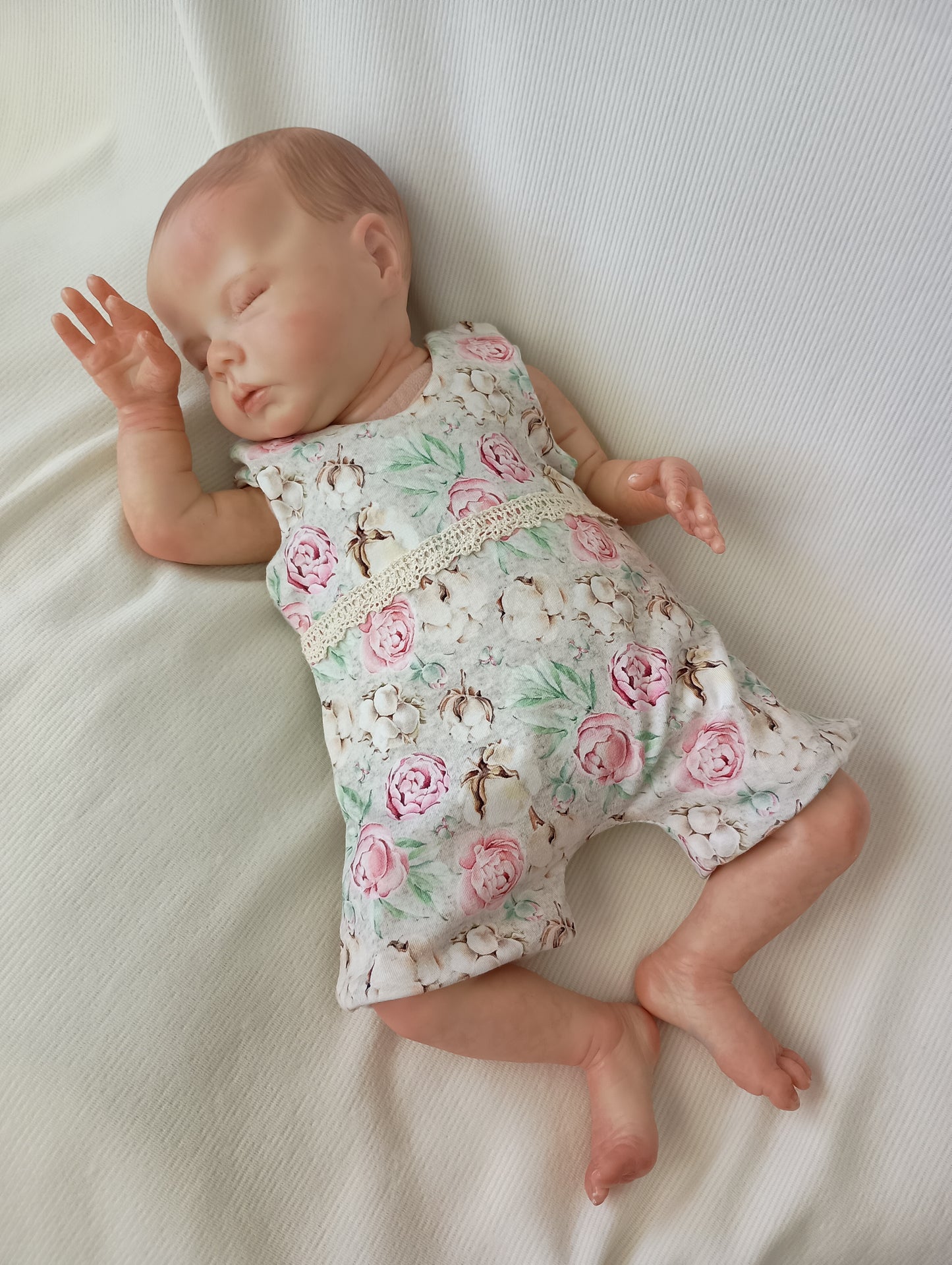 Preemie Girls NICU-Friendly Bloom Suit (2 - 4 lbs.)