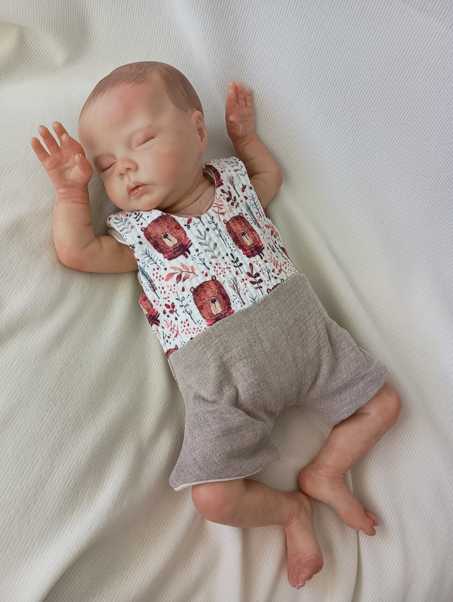 Preemie Boys NICU-Friendly Bloom Suit (2 - 4 lbs.)
